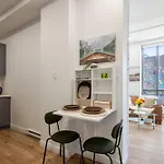 Apartment Mtl Dtown Spotlight Mtl